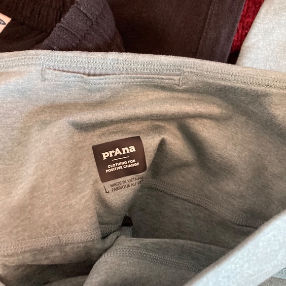 prAna leggings, old navy black linen pants bundle, size Large - Picture 6 of 8